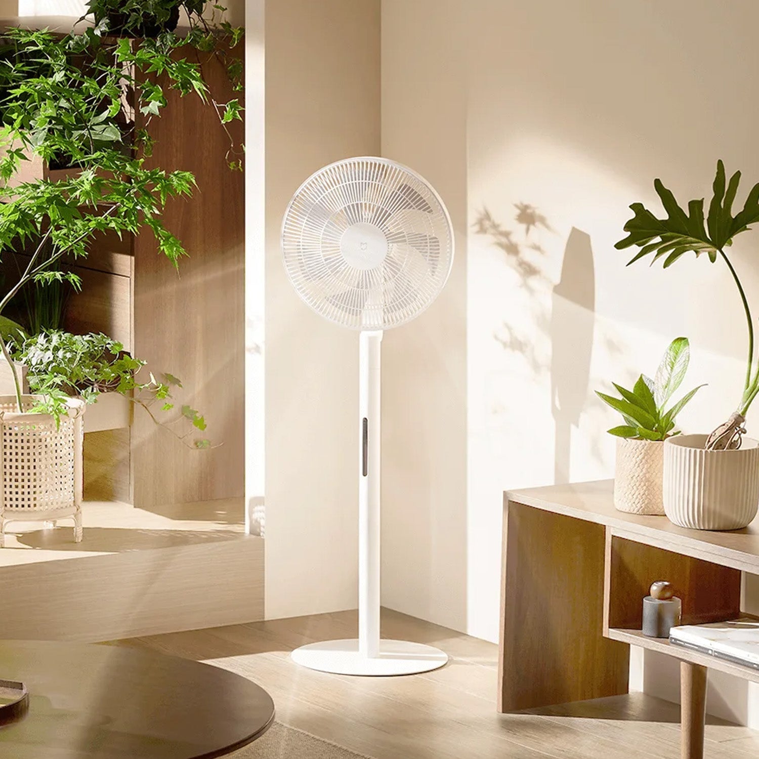 SCJX|73468-C|73468-xiaomi_smart_standing_fan_pro_slim_eu-04_3bdf6483-014c-4389-93a8-186283131135.jpg
