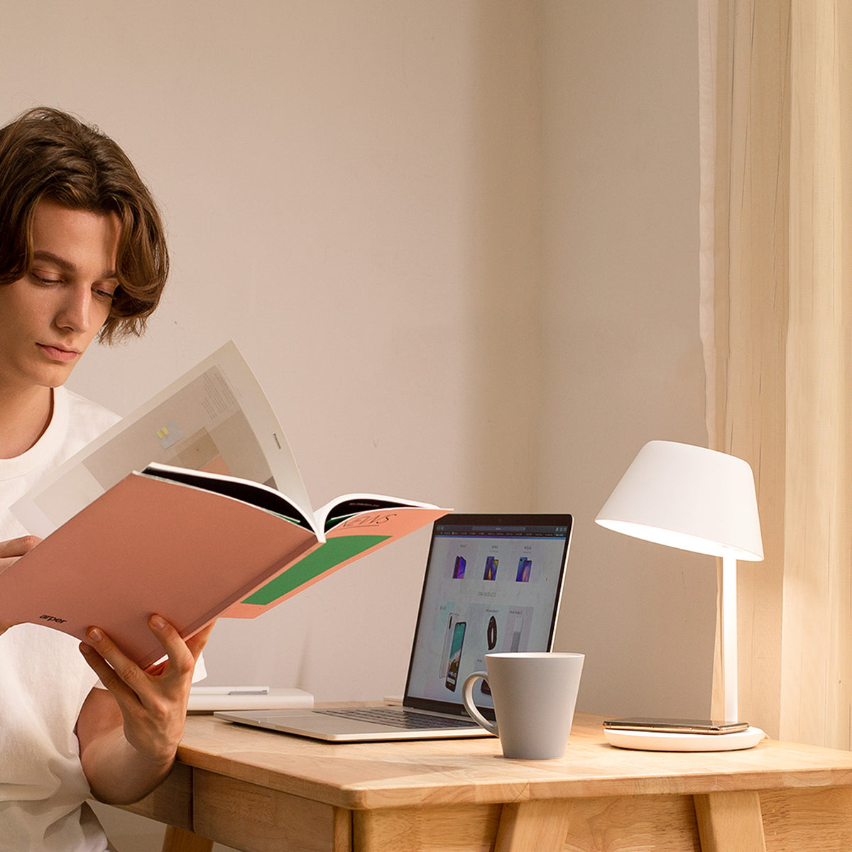 Yeelight Staria Bedside Lamp Pro ERP Version